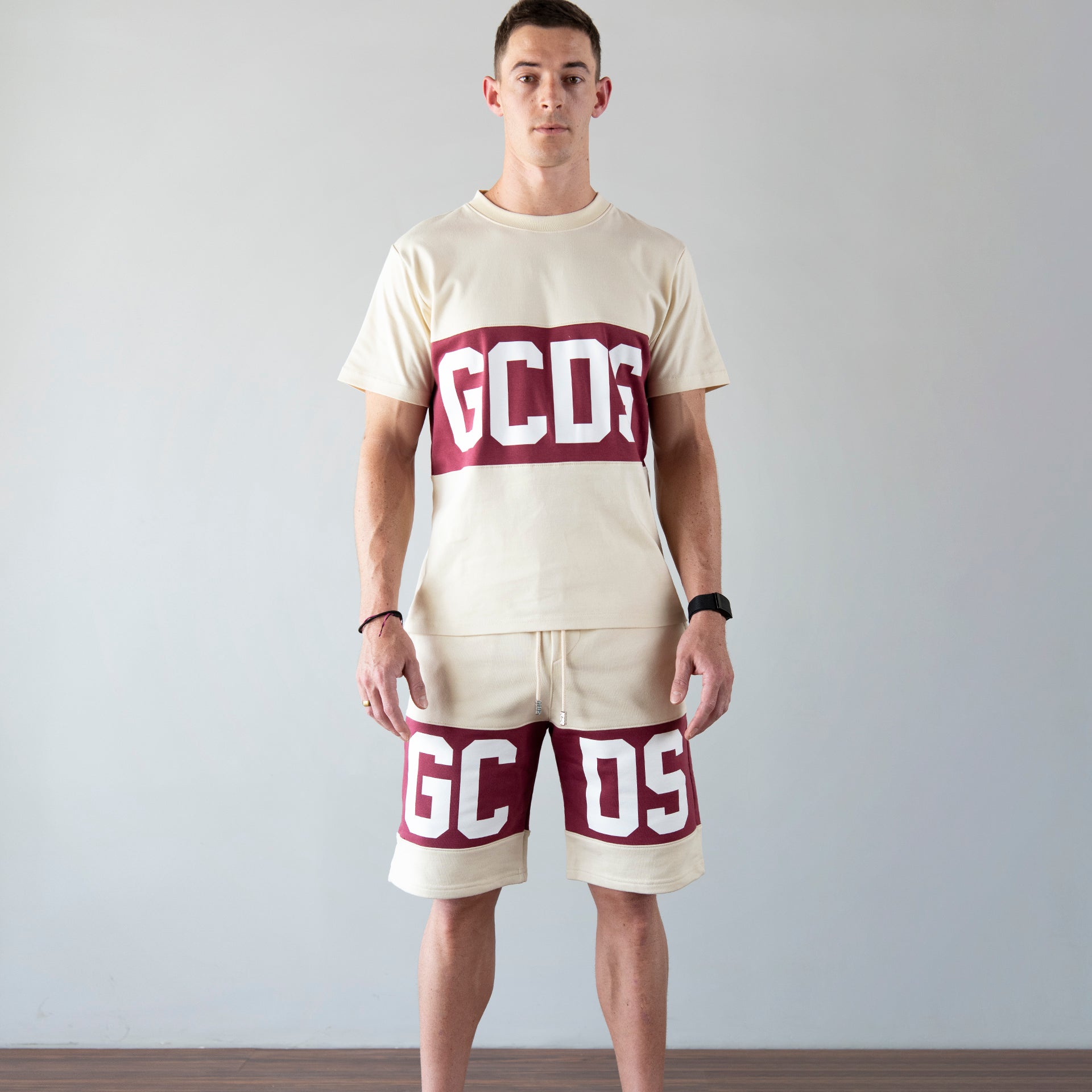 GCDS BAND LOGO REGULAR SWEATSHORTS