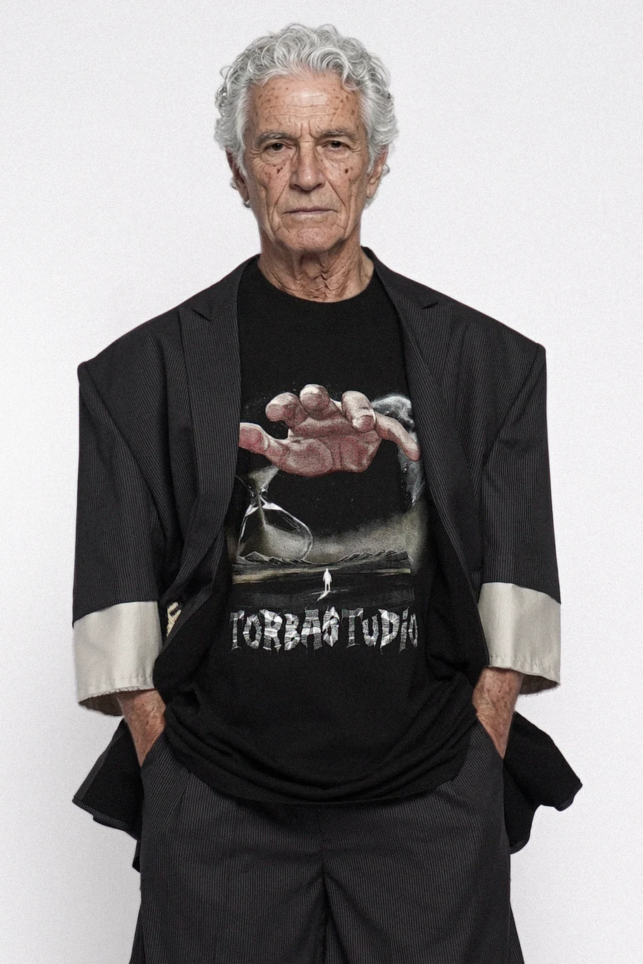 Look19Old_61ab0b37-b40a-43c6-9e59-1dc452a52a3a_900x.png